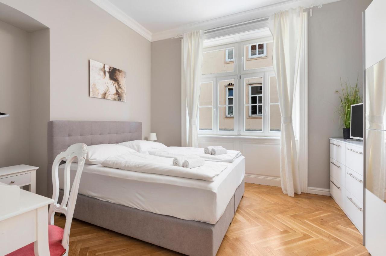 Imperial Apartments Schoenbrunn - Contactless Check-In Viena Exterior foto